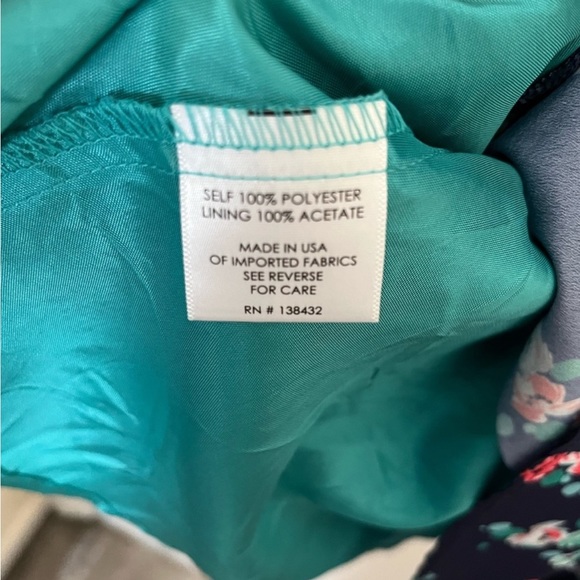 ✨Reduced MODCLOTH dress - 2 toned on top & bottom - Plus Sized - Picture 9 of 11